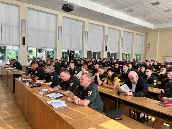 В военном институте «дан старт» началу проведения государственной итоговой аттестации выпускников