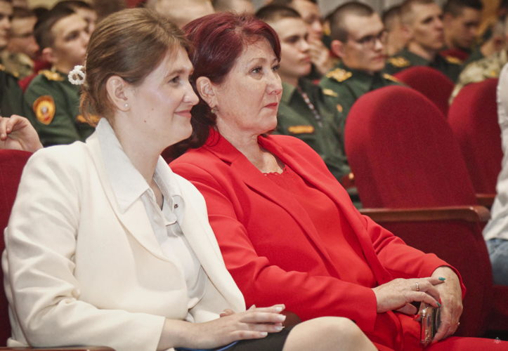 «С ДНЁМ РОЖДЕНИЯ, РОССИЯ!»
