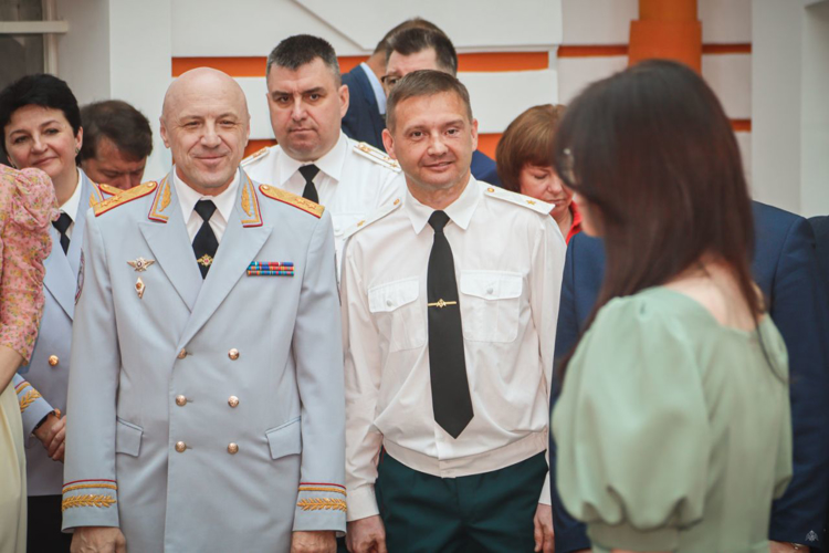 В Атриуме Комендантского дома Петропавловской Крепости поздравили лучших выпускников вузов Санкт-Петербурга