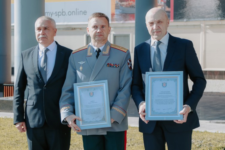 Начальник военного института принял участие в церемонии награждения губернатором Санкт-Петербурга Александром Бегловым