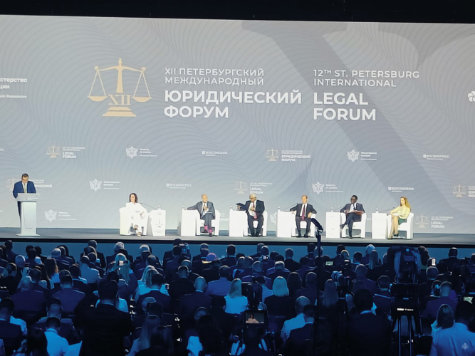 Представители Санкт-Петербургского военного ордена Жукова института войск национальной гвардии с 27 по 29 июня посетили XII Петербургский международный юридический форум