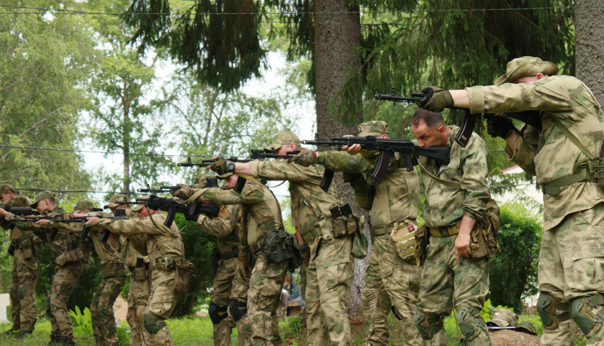 В Санкт-Петербургском военном институте прошли учебно-методические сборы по тактико-огневой подготовке