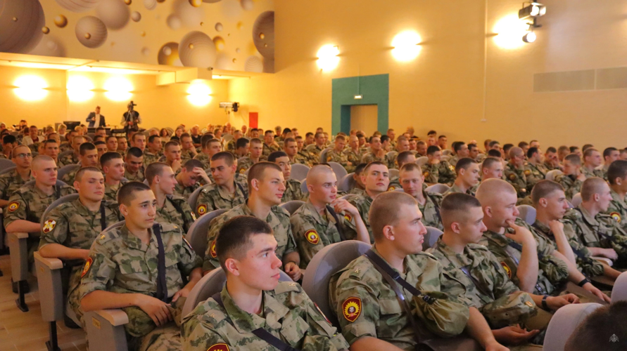 В учебном центре "Молосковицы" завершился полевой выход 1 курса военной Академии Росгвардии