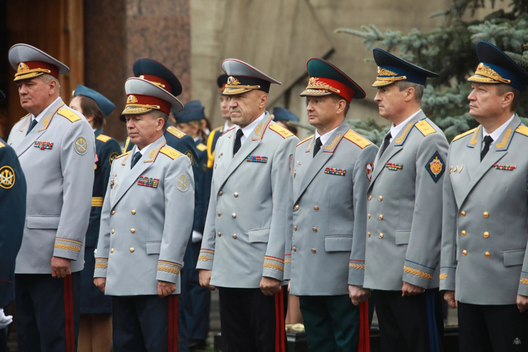 Начальник военной академии Росгвардии принял участие в церемонии приведения к Присяге курсантов Санкт-Петербургского университета Федеральной службы исполнения наказаний России
