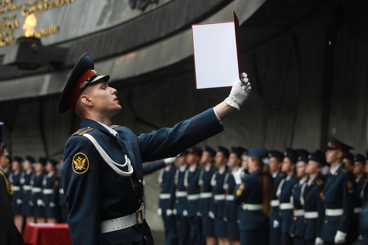 Начальник военной академии Росгвардии принял участие в церемонии приведения к Присяге курсантов Санкт-Петербургского университета Федеральной службы исполнения наказаний России