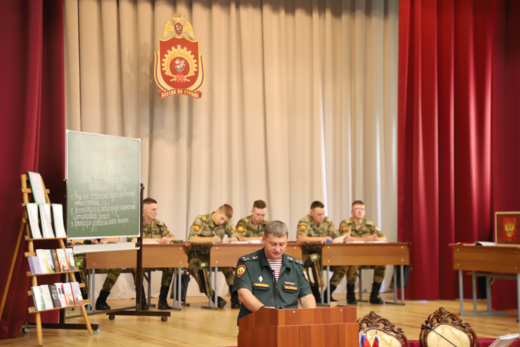 В военной академии войск национальной гвардии сразу на нескольких площадках прошли ежегодные учебно-методические сборы