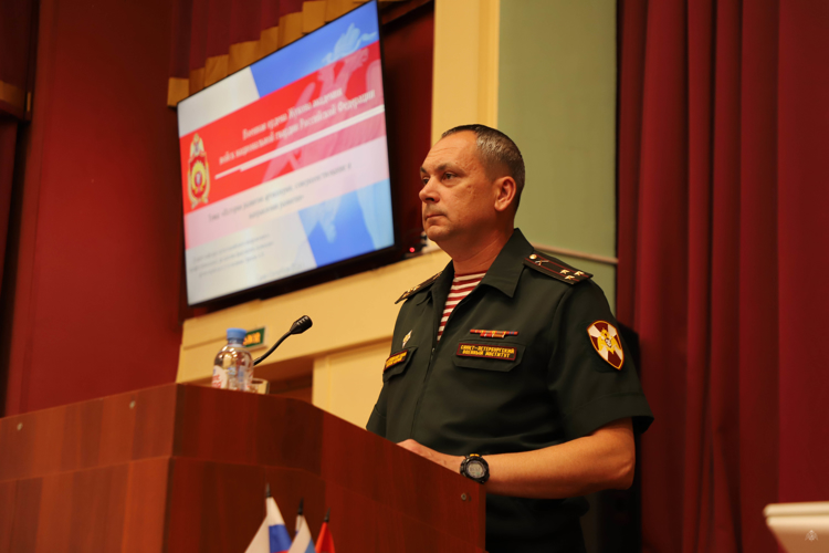 В военной академии войск национальной гвардии сразу на нескольких площадках прошли ежегодные учебно-методические сборы