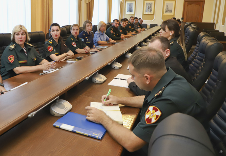 «Нам очень важна обратная связь» - под руководством начальника Военной академии войск национальной гвардии состоялась беседа с военнослужащими, прибывшими для повышения квалификации