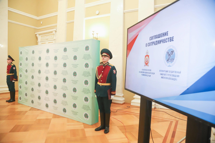 Широкие горизонты сотрудничества