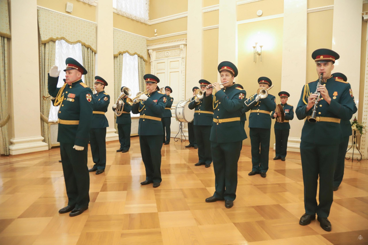 Широкие горизонты сотрудничества