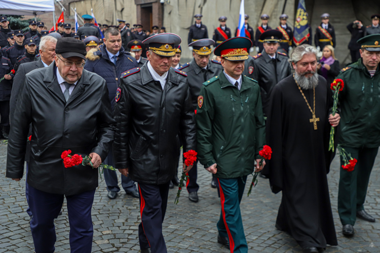 Начальник военной академии Росгвардии принял участие в церемонии приведения к Присяге курсантов Санкт-Петербургского университета МВД России