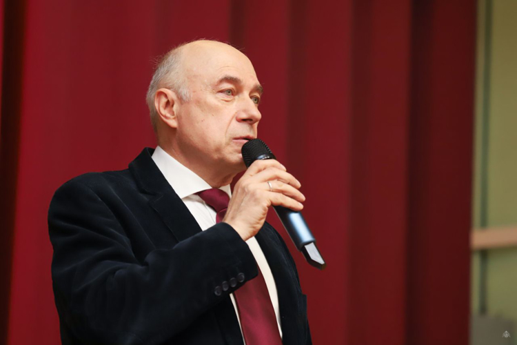 Концертный хор Санкт-Петербурга на сцене академии Росгвардии