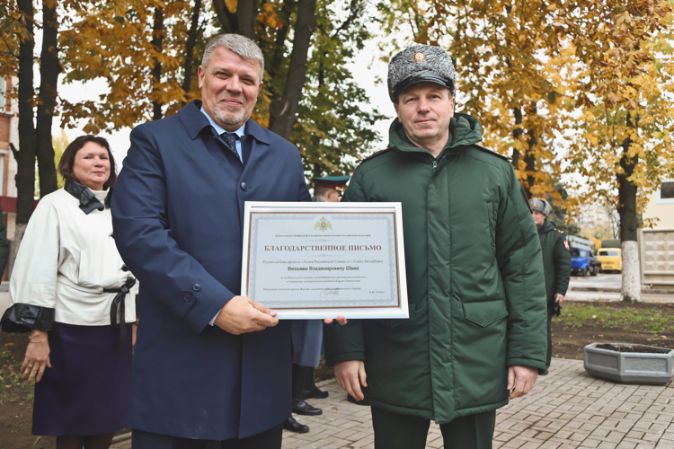«В памяти поколений» - на территории академии Росгвардии состоялось торжественное открытие бюста Г.К. Жукову