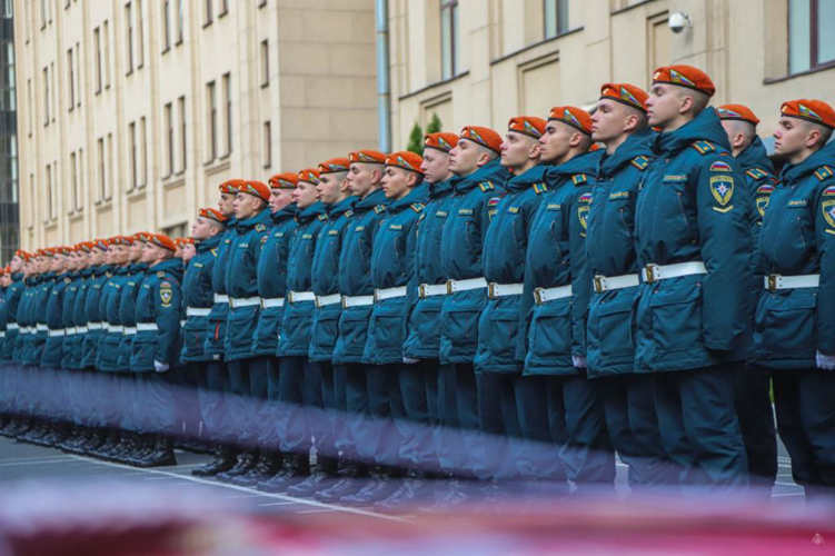 Начальник военной академии принял участие в торжественных мероприятиях, приуроченных к  118-летию со дня образования Санкт-Петербургского университета ГПС МЧС России