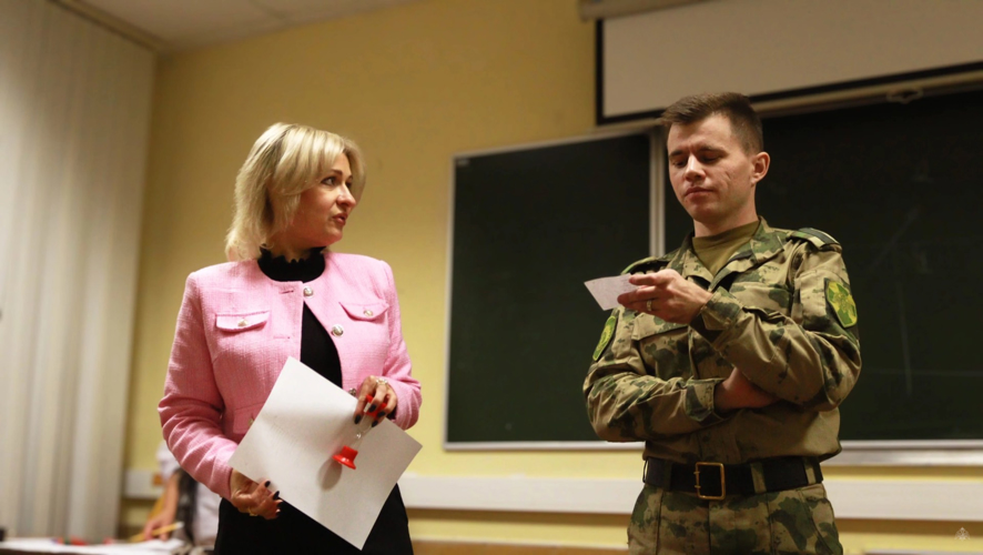 В военной ордена Жукова академии войск национальный гвардии проводится приуроченный ко дню психолога фестиваль психологии. Организатором мероприятия выступила кафедра общей и прикладной психологии. 