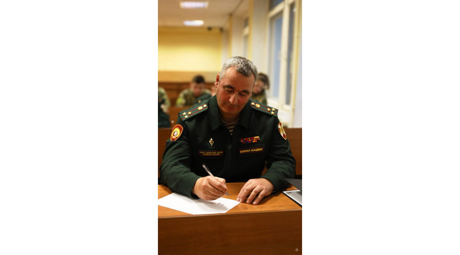 В военной ордена Жукова академии войск национальный гвардии проводится приуроченный ко дню психолога фестиваль психологии. Организатором мероприятия выступила кафедра общей и прикладной психологии. 