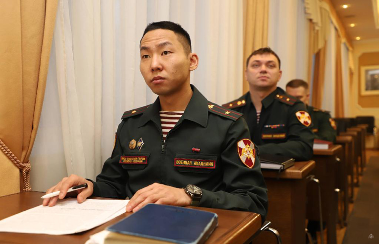Александр Васильевич Барабанщиков и служебно-боевая педагогика войск национальной гвардии Российской Федерации