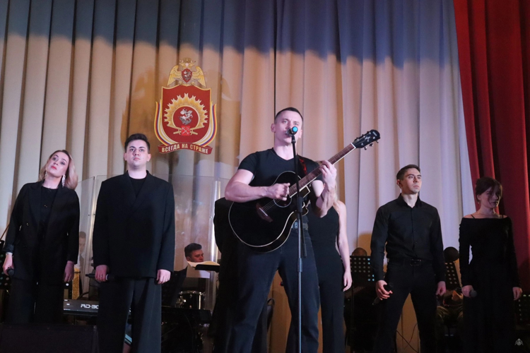 Доброе утро, последний герой! 