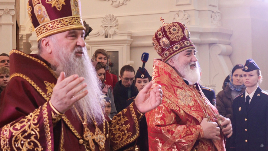 ТАТЬЯНИН ДЕНЬ В СМОЛЬНОМ СОБОРЕ