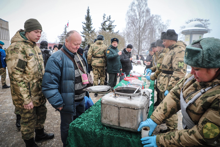 Память воинов-интернационалистов почтили в Ленинградской области 