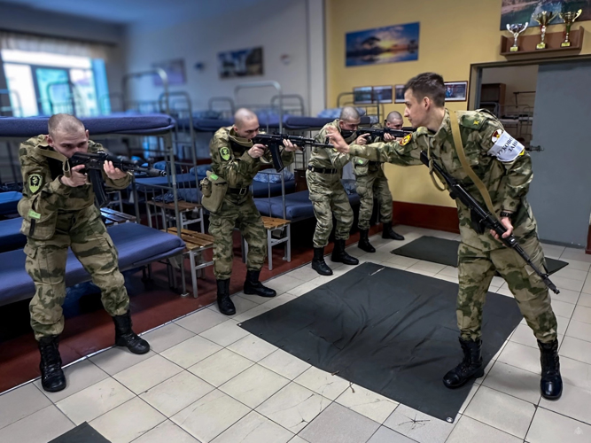 «На пути к золотым звездам» 