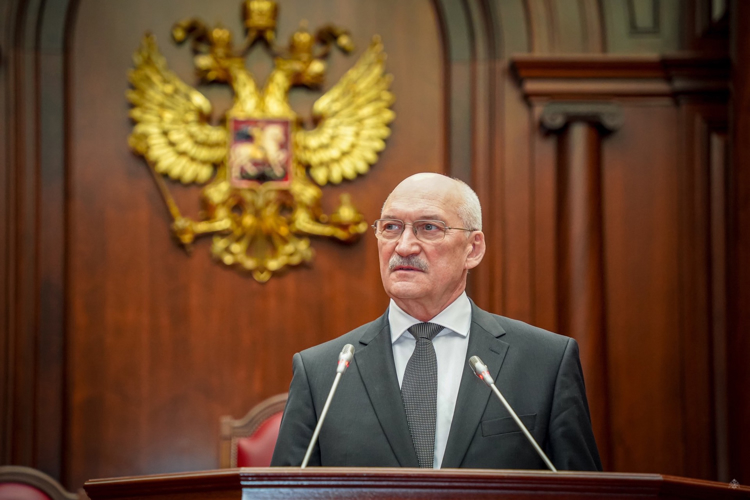 Первый заместитель начальника Академии войск национальной гвардии полковник Иван Захаров принял участие в торжественном приёме