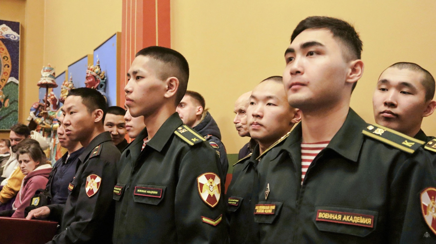 2 марта курсанты, исповедующие буддизм, отметили светлый праздник Белого месяца
