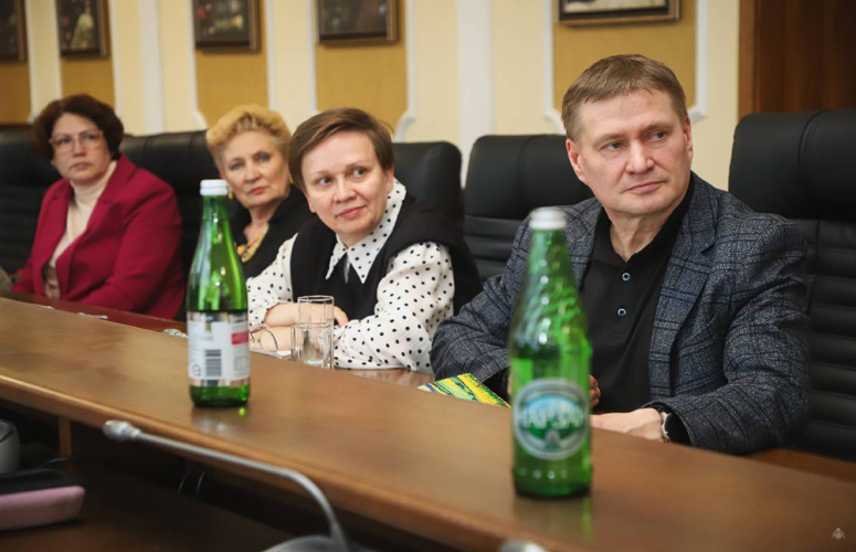Всероссийский межвузовский научно-практический семинар «Теория и практика совершенствования иноязычного обучения курсантов и адъюнктов ВООВО Росгвардии»