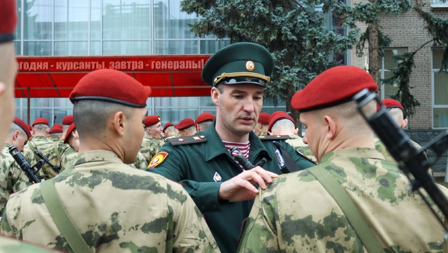 В Военной академии Росгвардии состоялся смотр парадного расчета