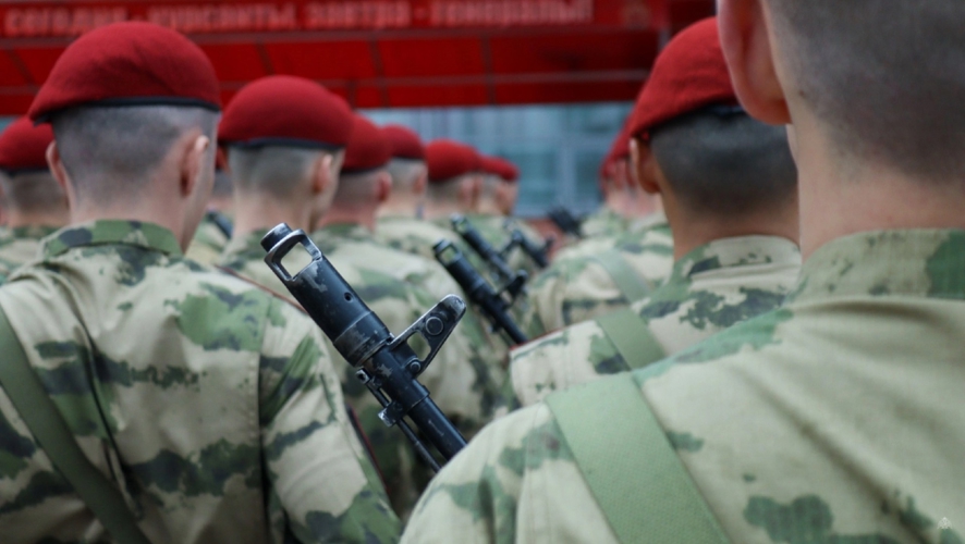 В Военной академии Росгвардии состоялся смотр парадного расчета