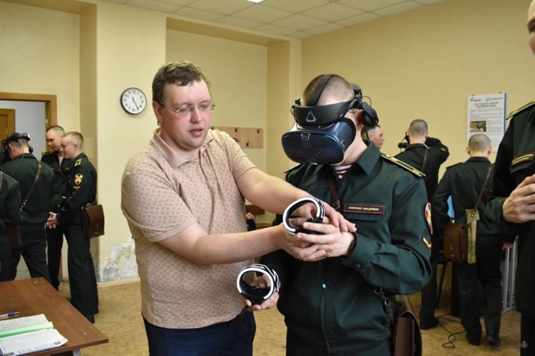 В Санкт-Петербургском политехническом университете Петра Великого прошли занятия с курсантами 1 курса факультета командного