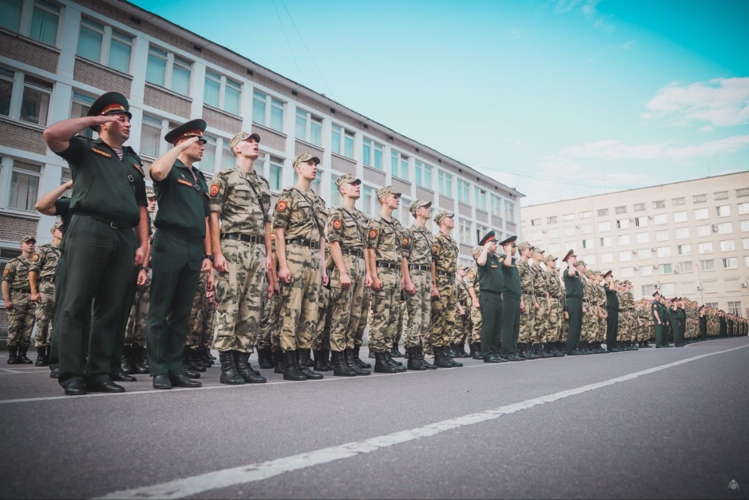 В Академии войск национальной гвардии торжественно встретили начало нового учебного года