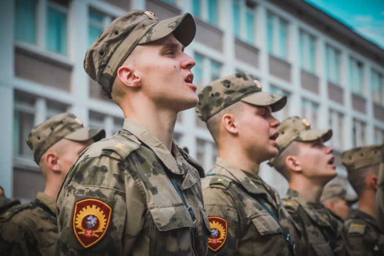 В Академии войск национальной гвардии торжественно встретили начало нового учебного года