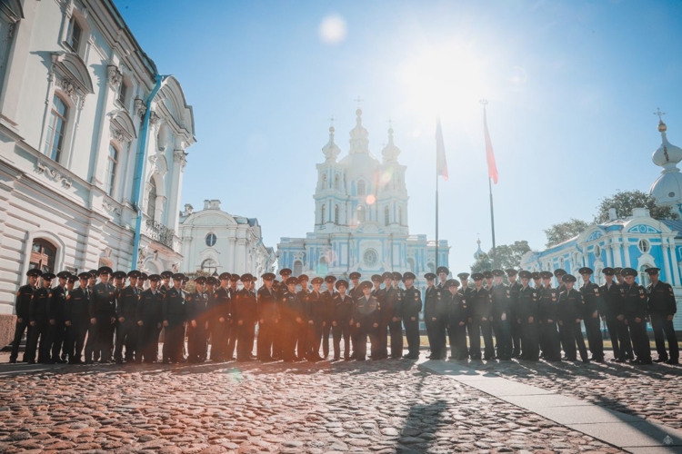 Воскресенский Смольный собор  отметил 190-летие с момента своего освящения