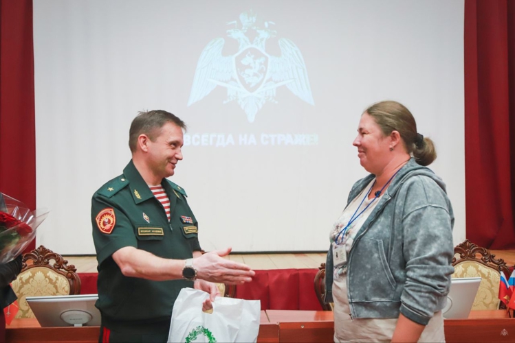 Академия войск национальной гвардии открыла свои двери для школьников из Красноярска