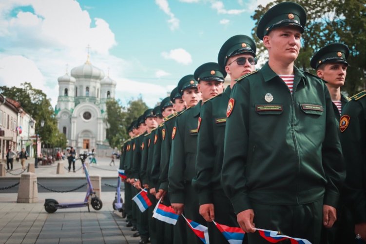 В Ленинградской области отметили День Государственного флага