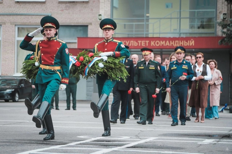 В Санкт-Петербурге на базе Академии войск национальной гвардии стартовал учебно-методический сбор, направленный на актуализацию образования