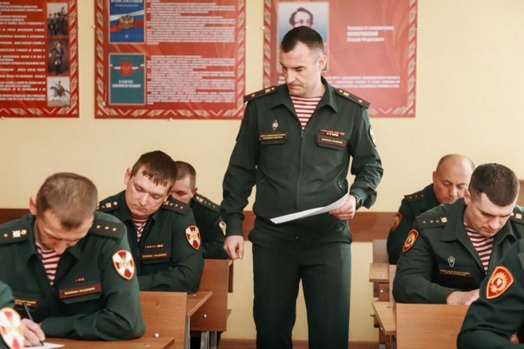 В военной академии Росгвардии подведены итоги конкурса на «Лучшего старшину подразделения».