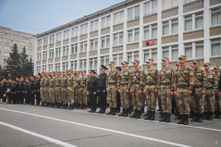 День знаний торжественно встретили в Академии войск национальной гвардии