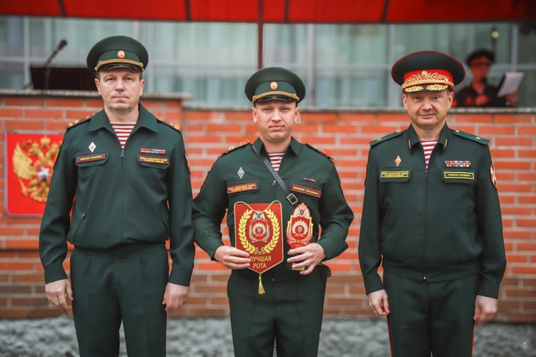 День знаний торжественно встретили в Академии войск национальной гвардии