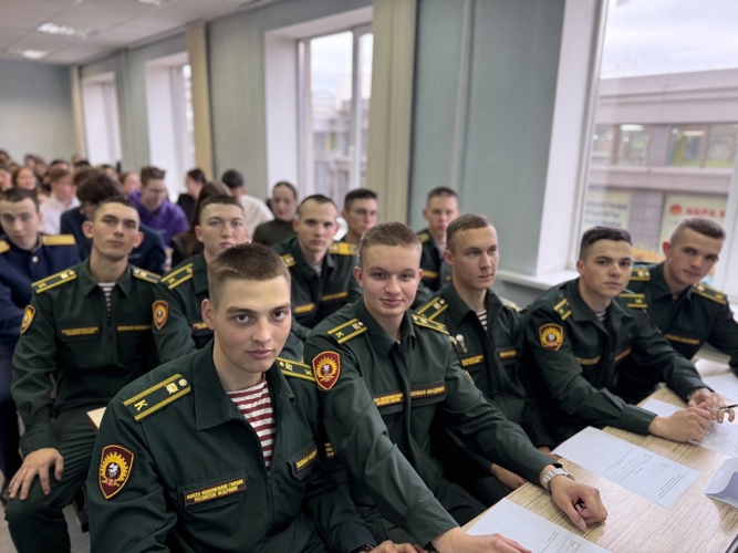 Команда Военной академии приняла участие в региональной студенческой олимпиаде высших учебных заведений Санкт-Петербурга по дисциплине «Правоведение»