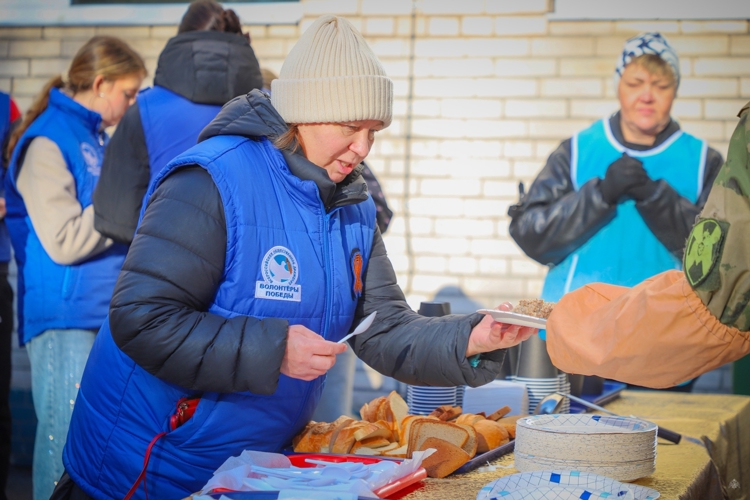 Мороз и солнце; день чудесный! В госпитале для ветеранов войн прошел традиционный субботник