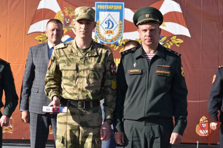 Команда Военной академии приняла участие в чемпионате войск национальной гвардии Российской Федерации по летнему офицерскому троеборью