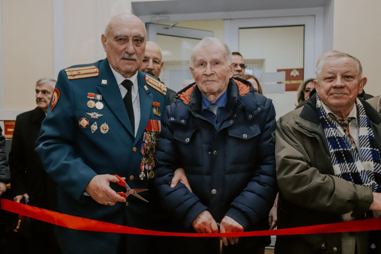 Те, кто стоял у истоков: в Военной академии Росгвардии с размахом прошел День ветерана