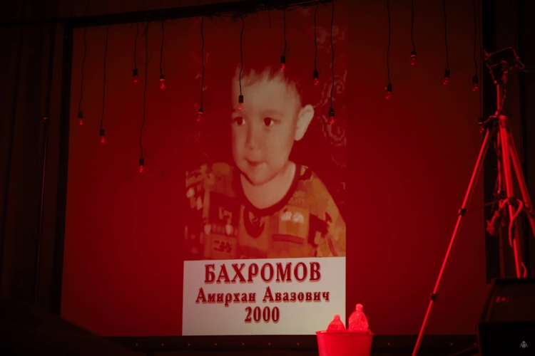 «Будем жить!»: в Академии войск национальной гвардии прошел спектакль, заставляющий задуматься о самом главном