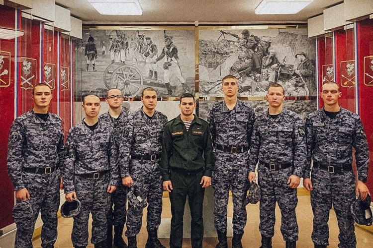 Закаляя характер, обретая опыт. От охраны общественного порядка до работы с молодежью.