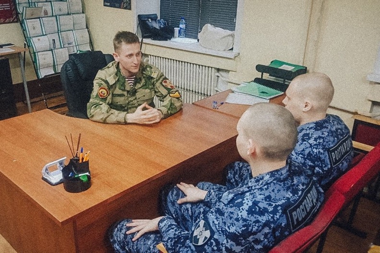 Закаляя характер, обретая опыт. От охраны общественного порядка до работы с молодежью.