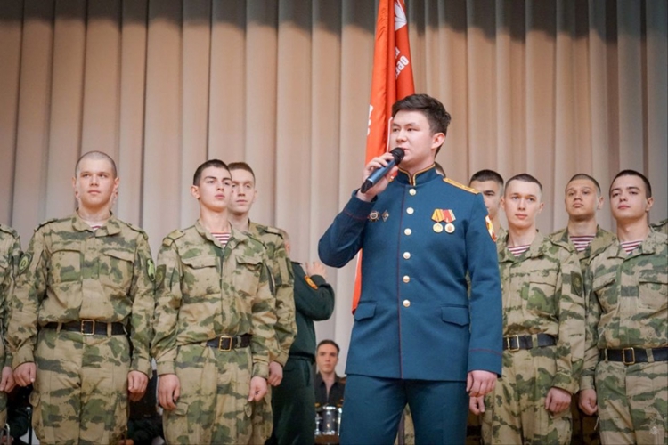 Торжественный вечер в Военной академии Росгвардии: с честью провожаем солдат, отслуживших установленные сроки службы!