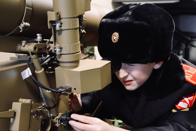 Богам войны посвящается