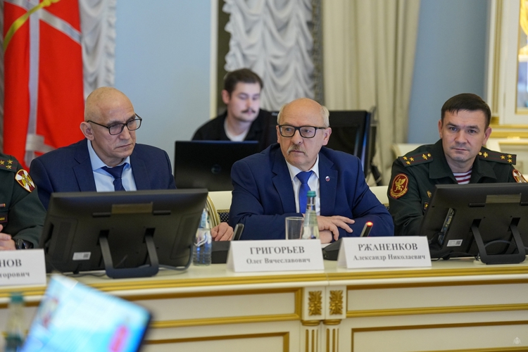 Офицеры Военной академии росгвардии приняли участие в заседании Законодательного Собрания Санкт-Петербурга в рамках 80-летия Нюрнбергского процесса